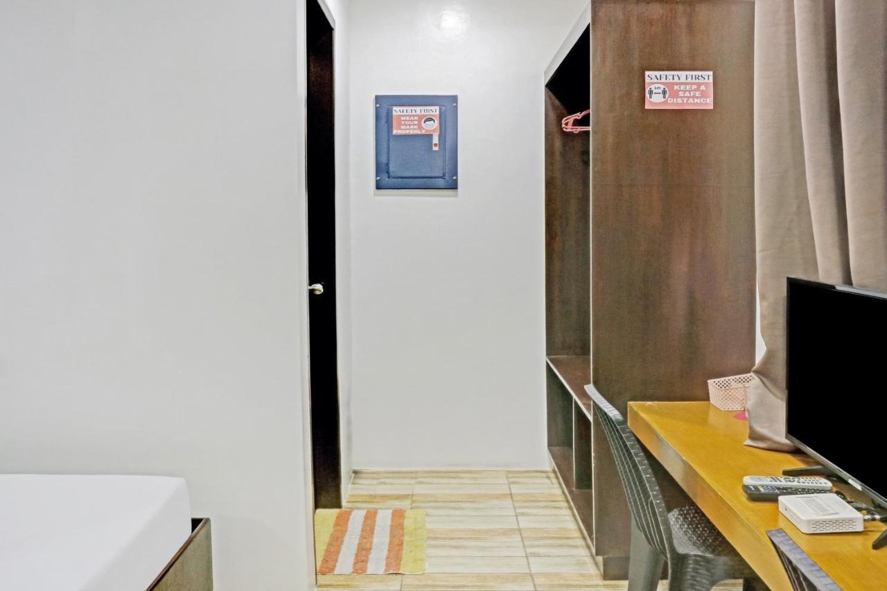 Oyo 869 Jnv Dream Hotel Subic Exterior foto